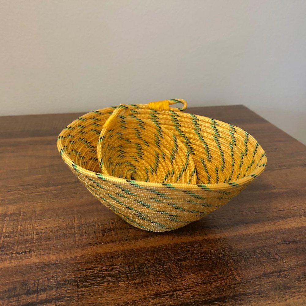 Pair of Matching Yellow Paracord Trinket Dishes, Handmade - Picture 3 of 4